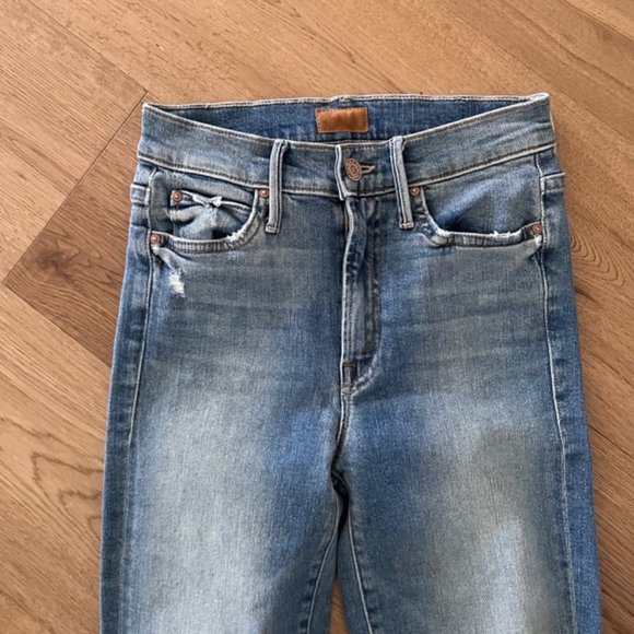 NEVER WORN Mother Denim High Wasted Rascal Ankle in Love Gun Size 24 - Picture 12 of 15